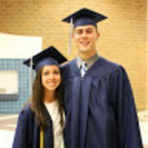 Meet your Posher, Carly